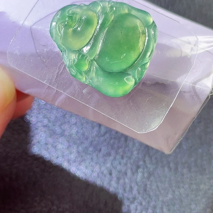 未镶嵌定制翡翠翡翠