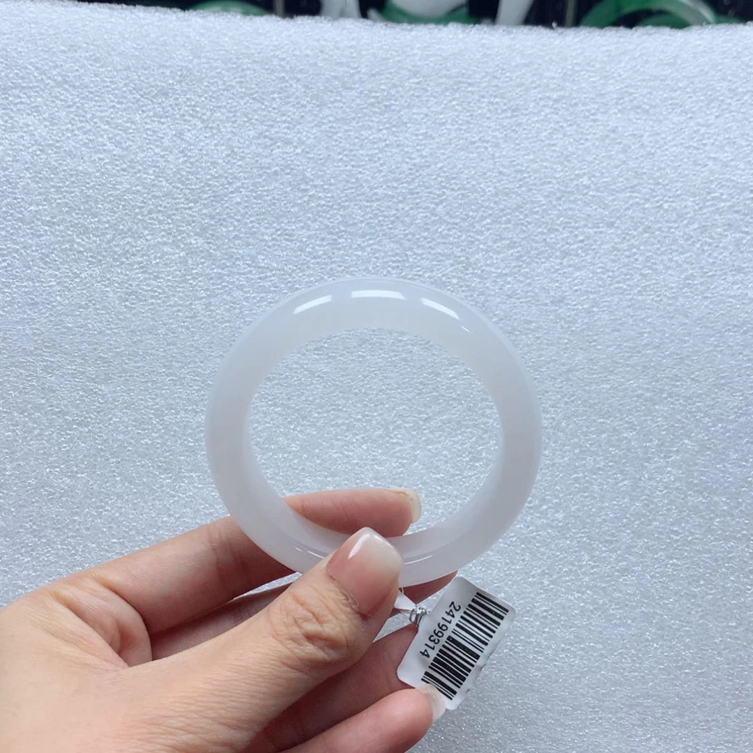 石英质玉手镯未镶嵌钟*小武52.2+钟情