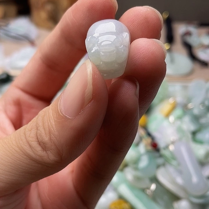 翡翠未镶嵌挂件翡翠