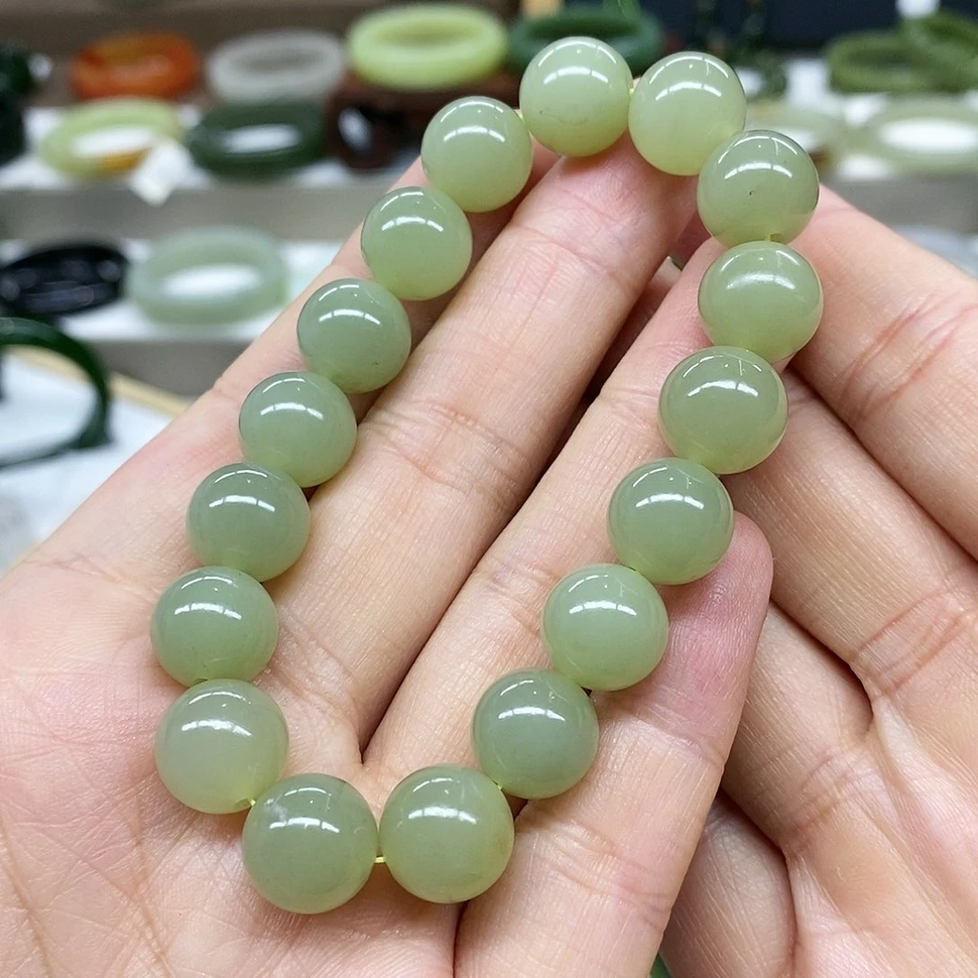 【闪购商品】未镶嵌手链和田玉?