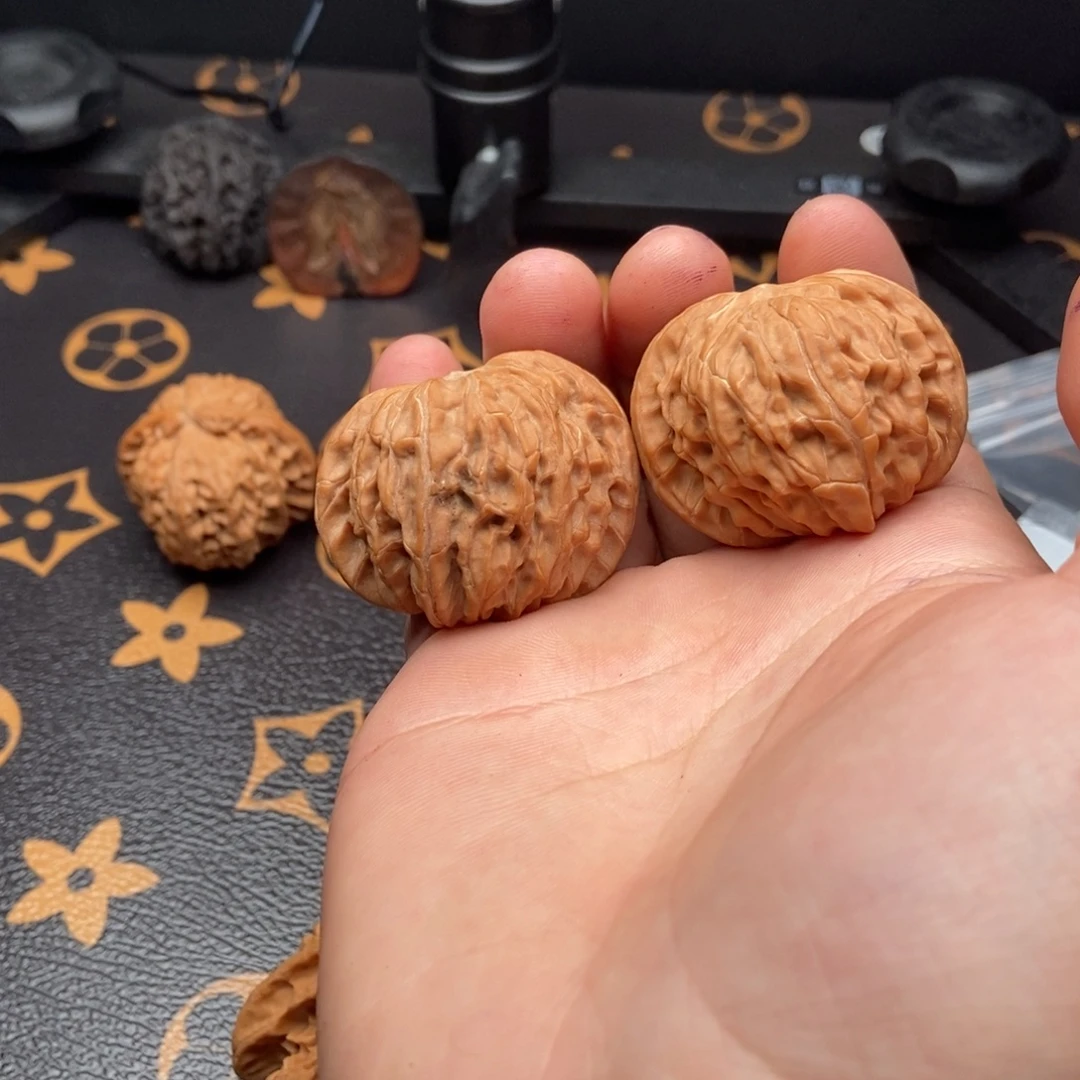 文玩核桃吊坠磨盘42