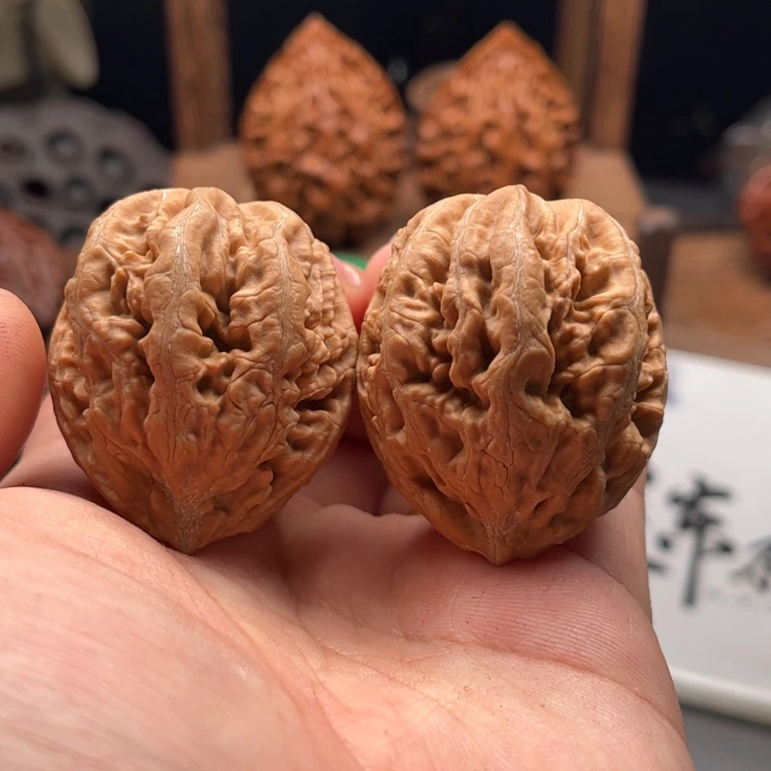 文玩核桃把件关东木子家楸大胖71