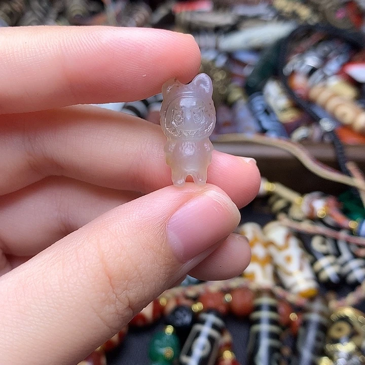 玛瑙/玉髓未镶嵌发一个