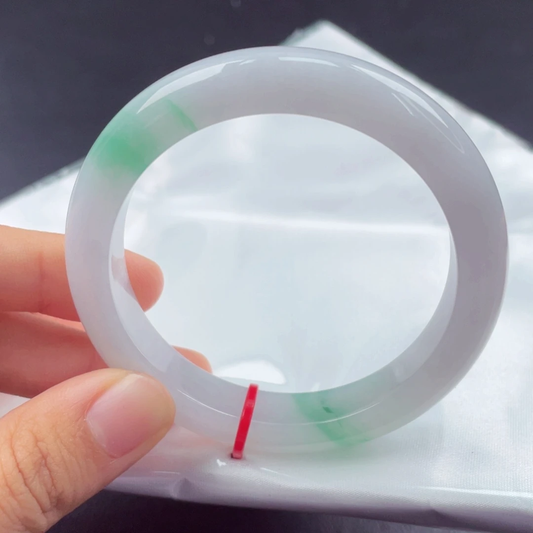 翡翠未镶嵌手镯55圈