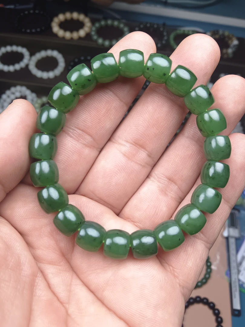 和田玉碧玉纯天然直切卡一零