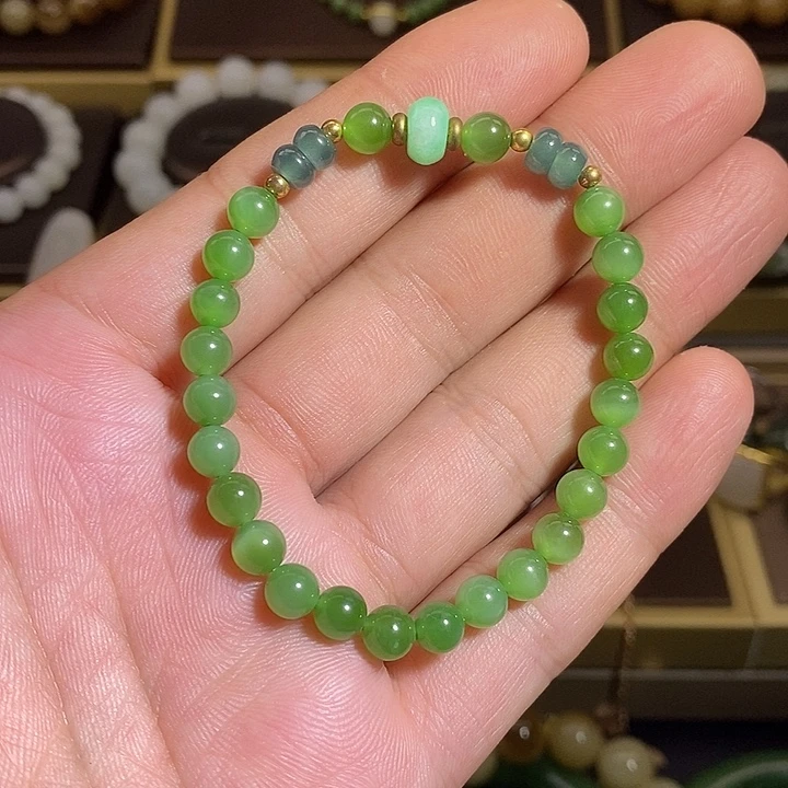 未镶嵌手串和田玉（碧玉）