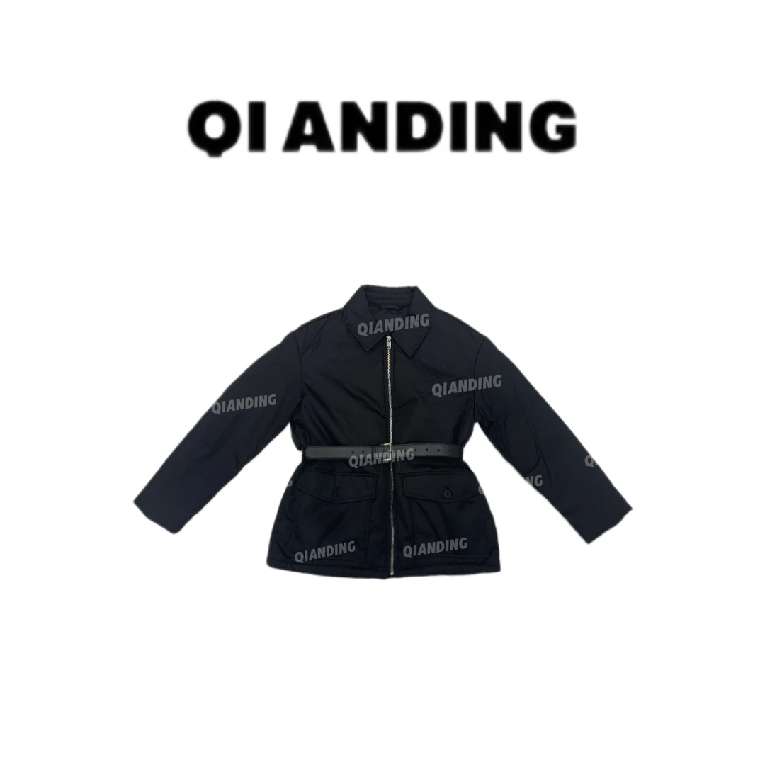 【QIANDING】90鹅黑色收腰带腰带羽绒服25120