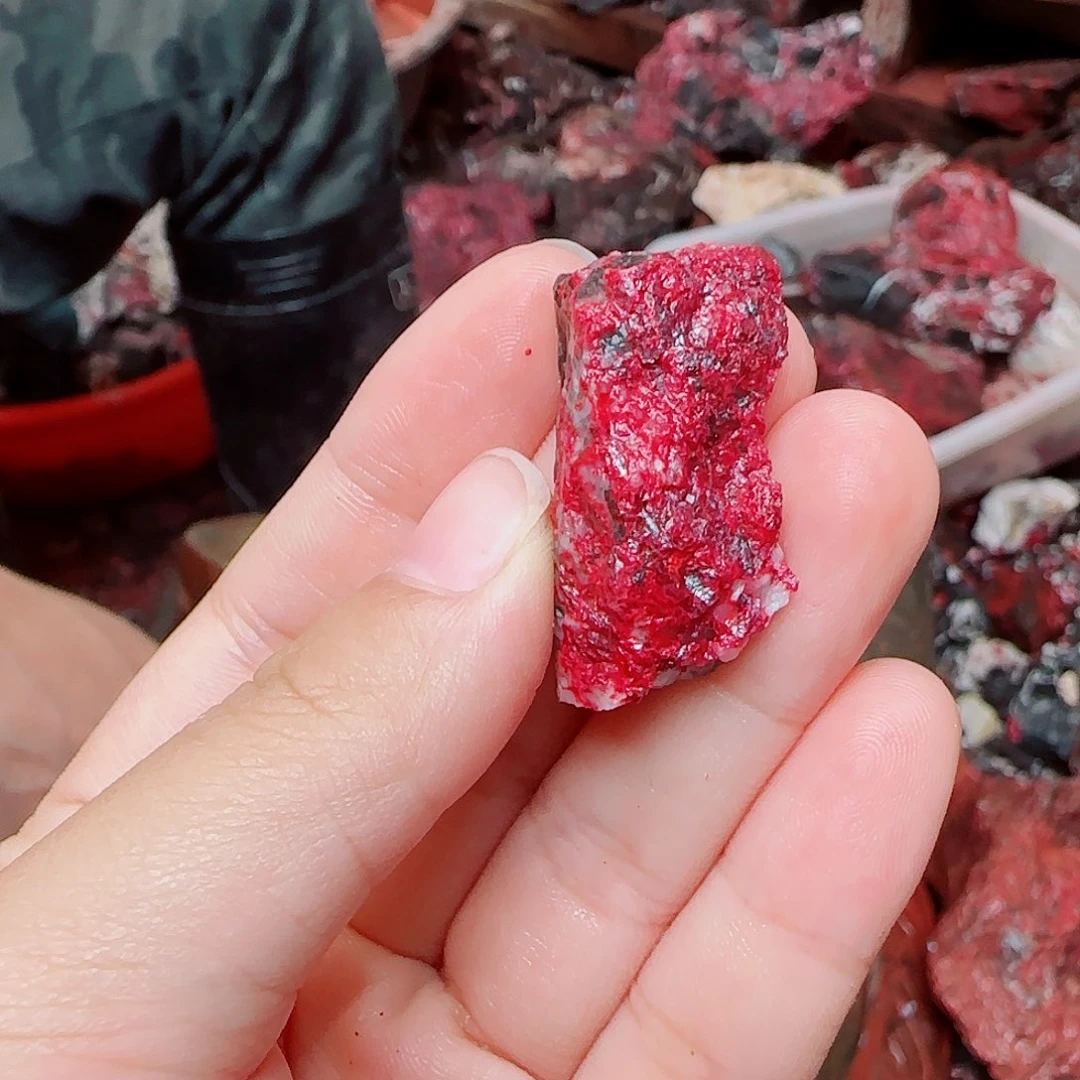天然辰砂朱砂毛石头6