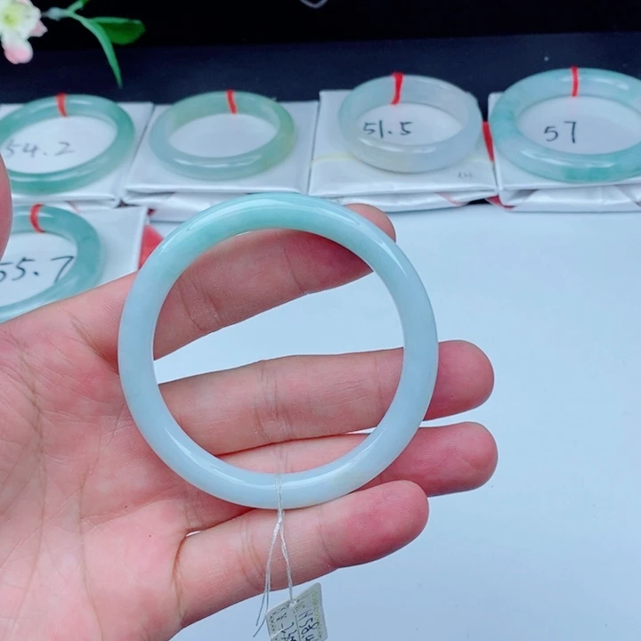 翡翠手镯未镶嵌57-58美人条