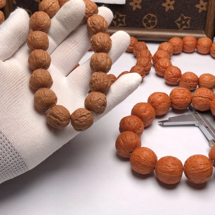 文玩核桃手串19尺寸