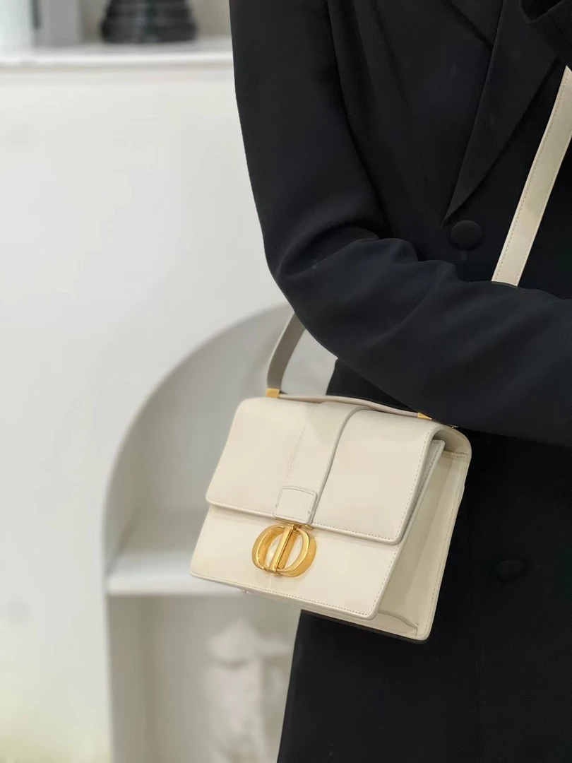 99新 DIOR/迪奥 dior蒙田30小号白金光面肩带款/优品