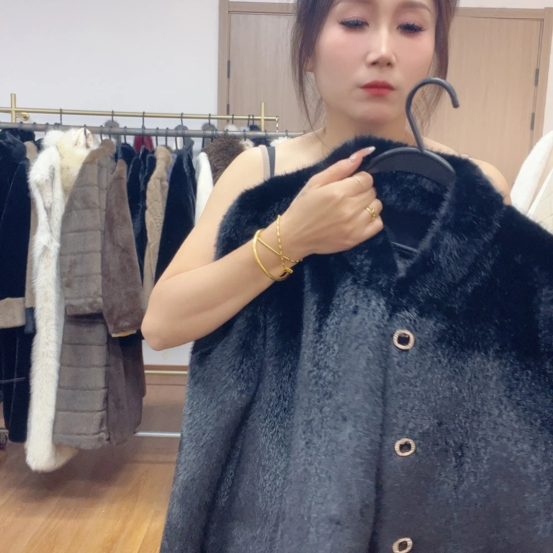95号皮毛一体外套