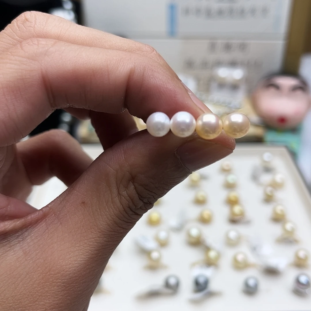 银S925镶嵌耳饰淡水珍珠