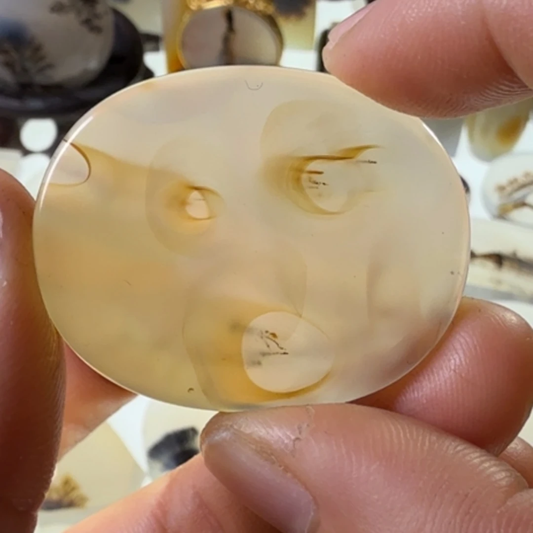 玛瑙/玉髓未镶嵌珠宝半成品