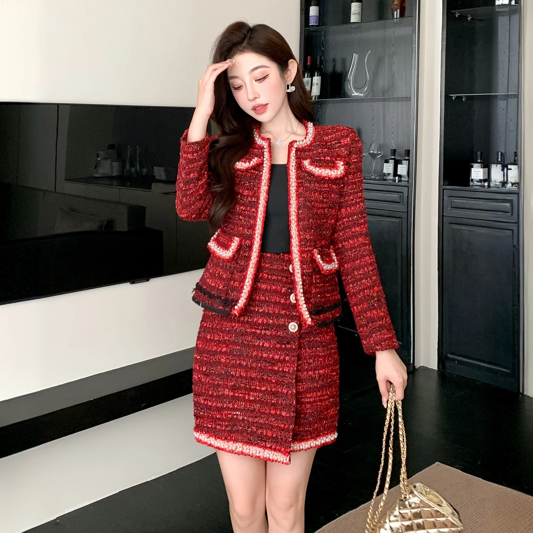 〖晨浠定制〗深圳南油气质显瘦轻奢重工珍珠边小香套装8012