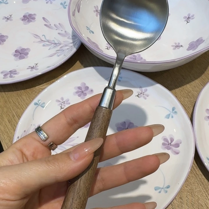 小***蒋胡桃木磨砂勺子两个叉子两个