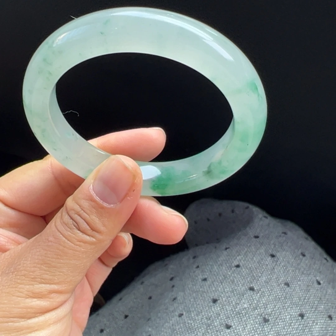 石英质玉未镶嵌手镯非洲翠5354