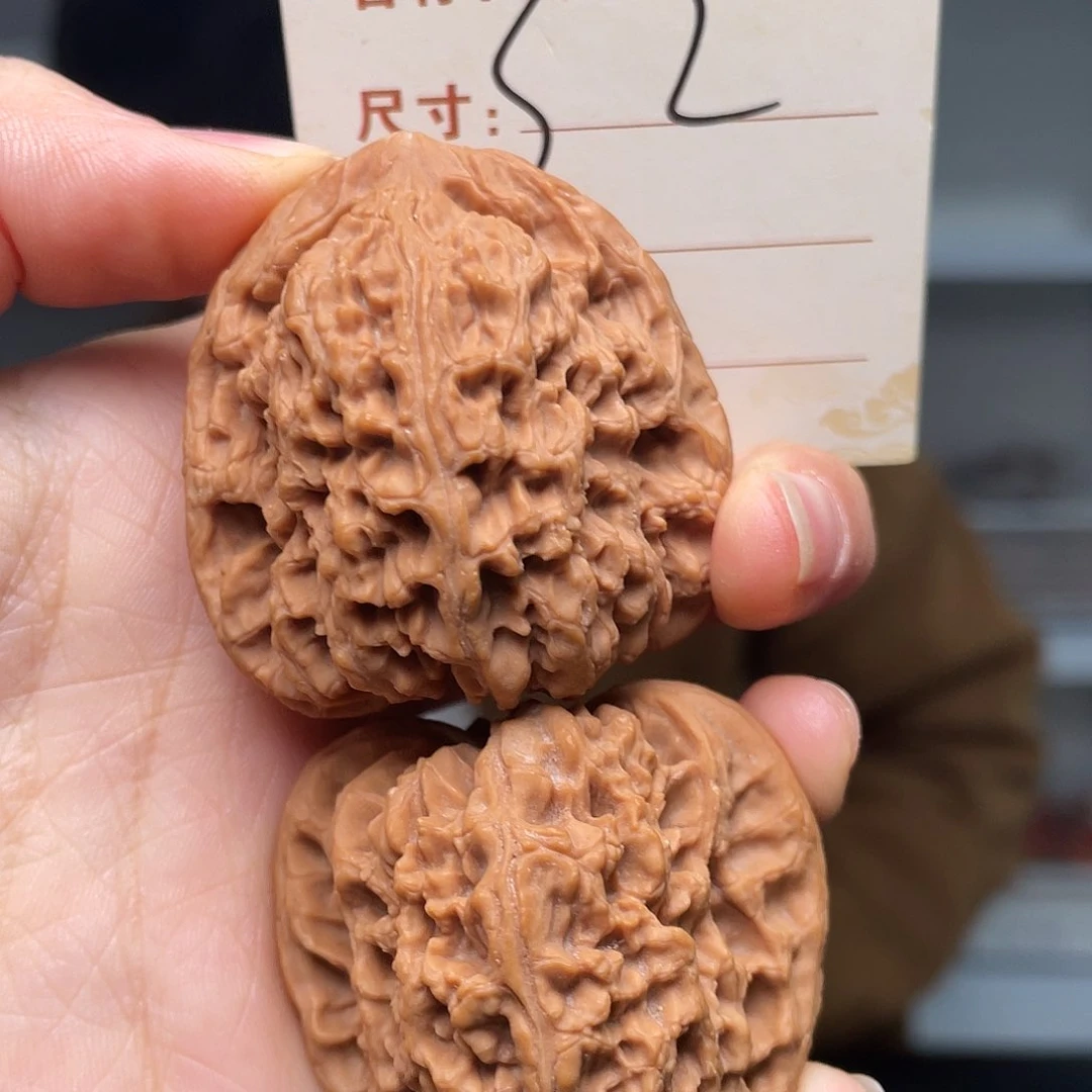 文玩核桃把件南疆石43尺32