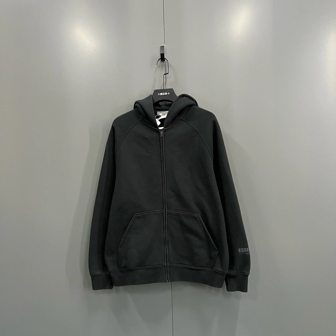 95新  （bb）121 ESSENTIALS 胶印拉链外套 S码/95新/4800