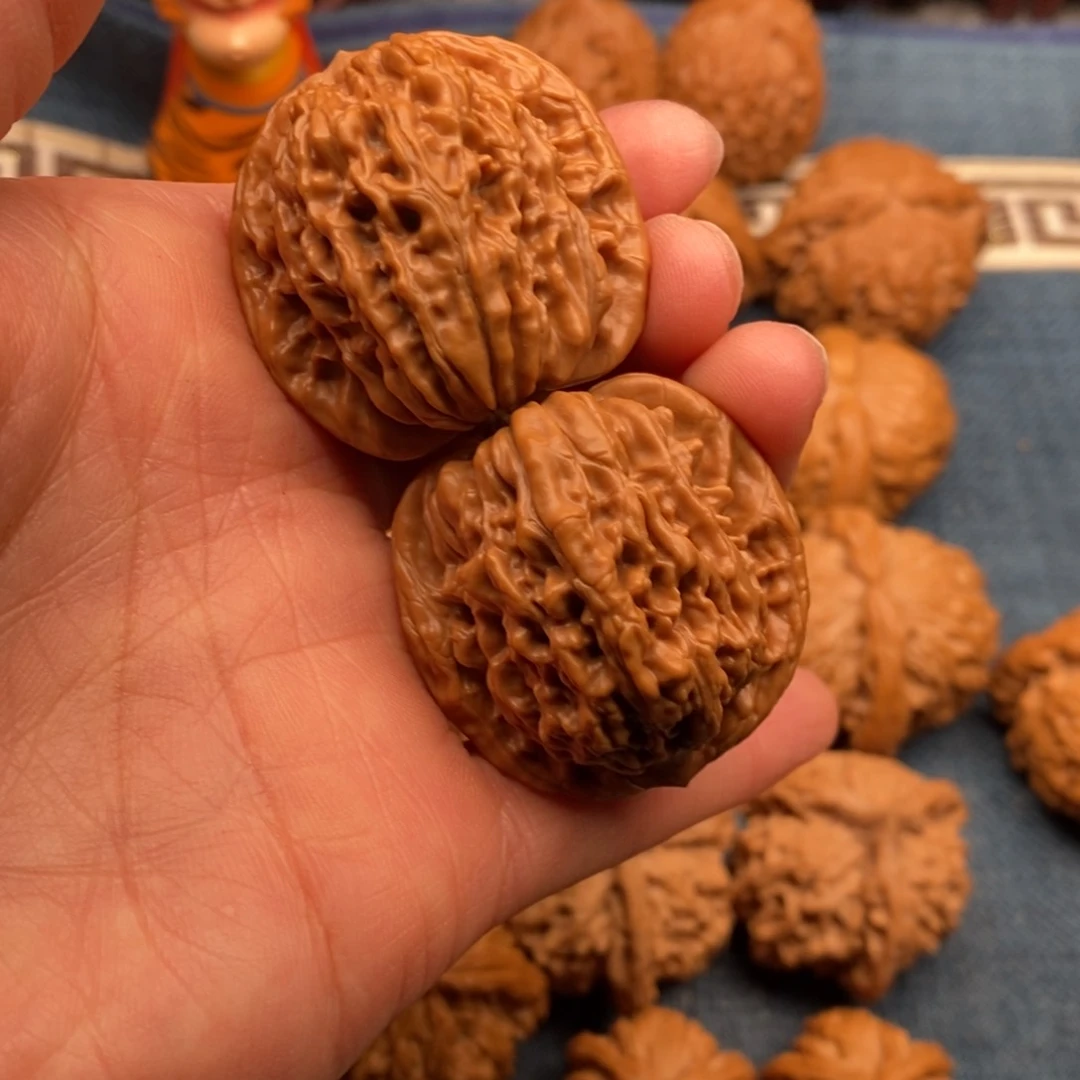 文玩核桃把件37汉高楼