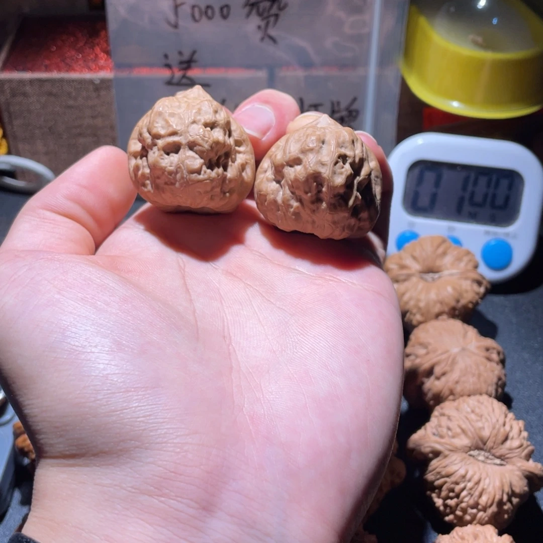 文玩核桃吊坠古蟾