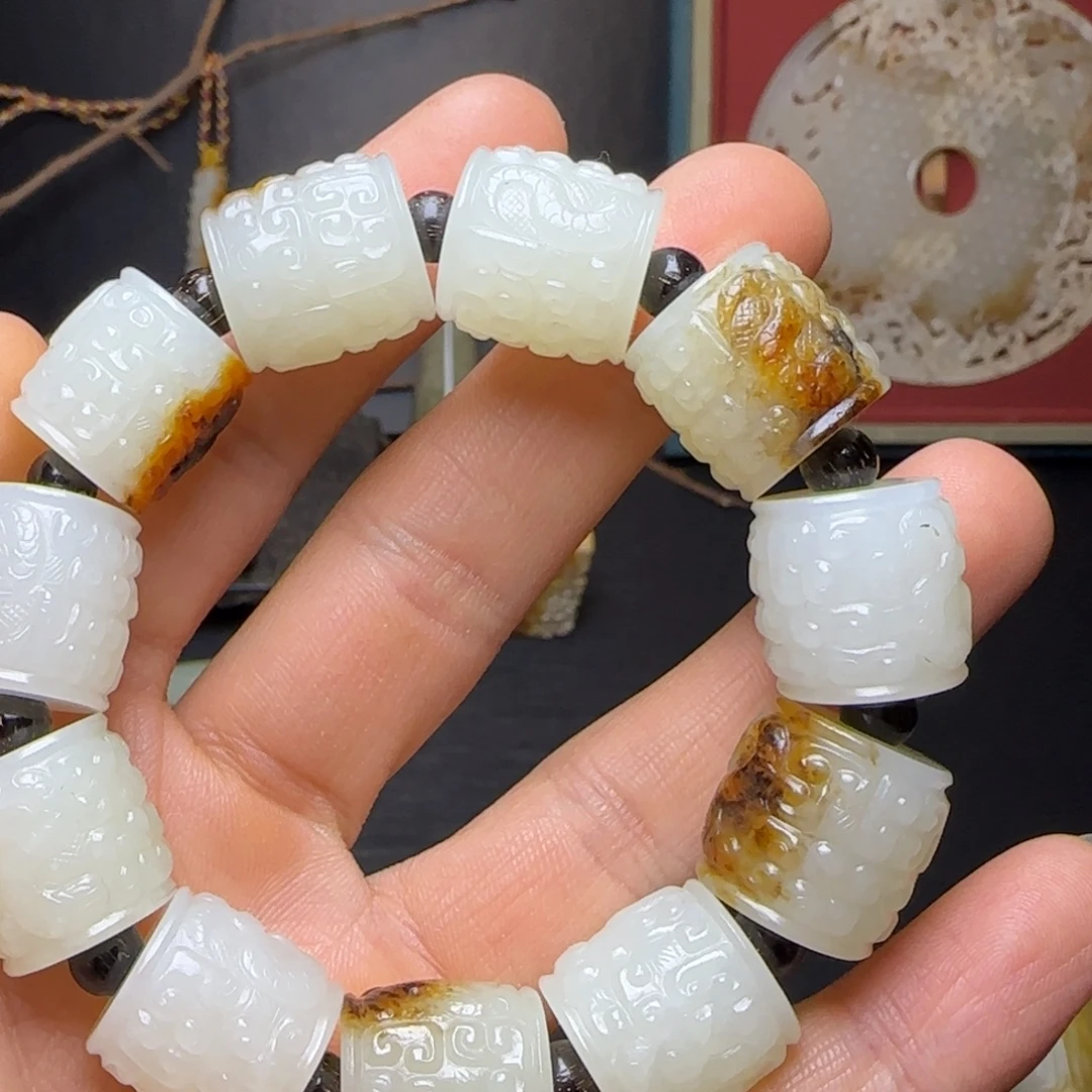 扭****和田玉（糖玉）未镶嵌挂件