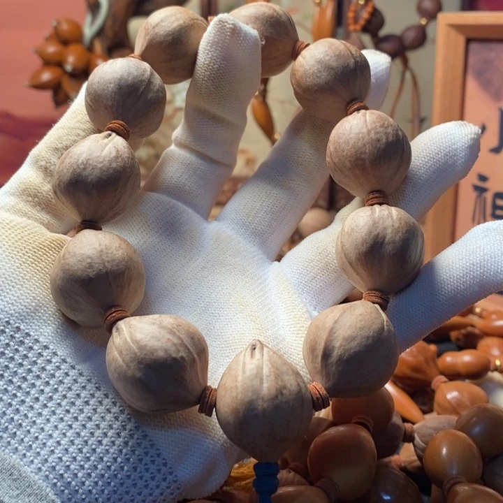 $***$橄榄核手串/手链2.3原皮三花