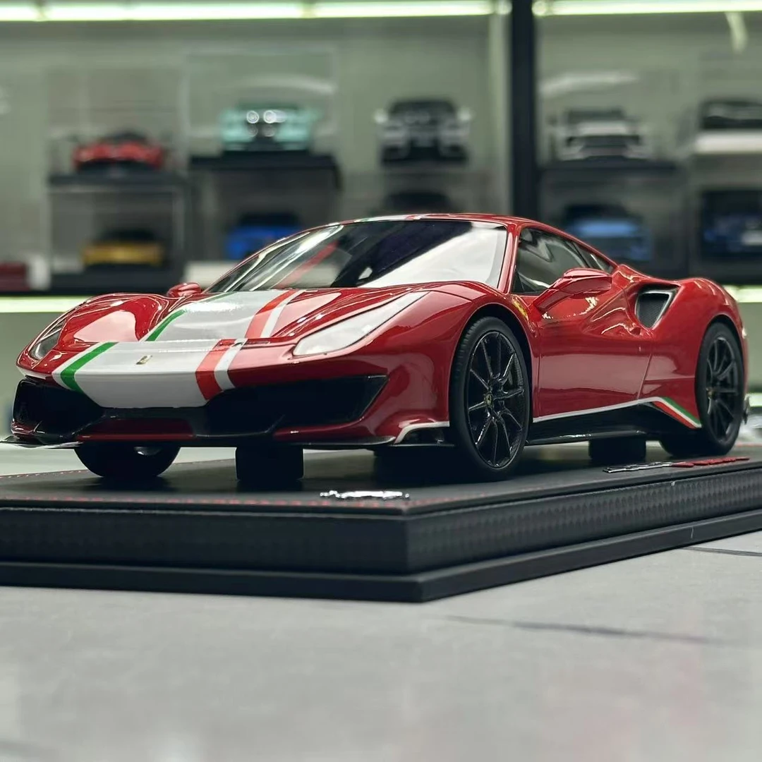 BBR 法拉利488 pista Spider 硬顶 限量版仿真树脂汽车模型1 18