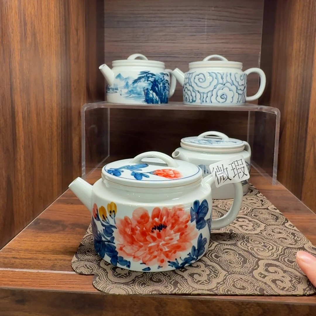 釉下手绘茶具微瑕