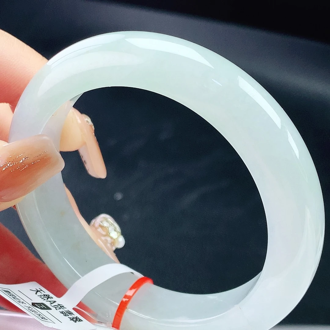 未镶嵌手镯翡翠58圈