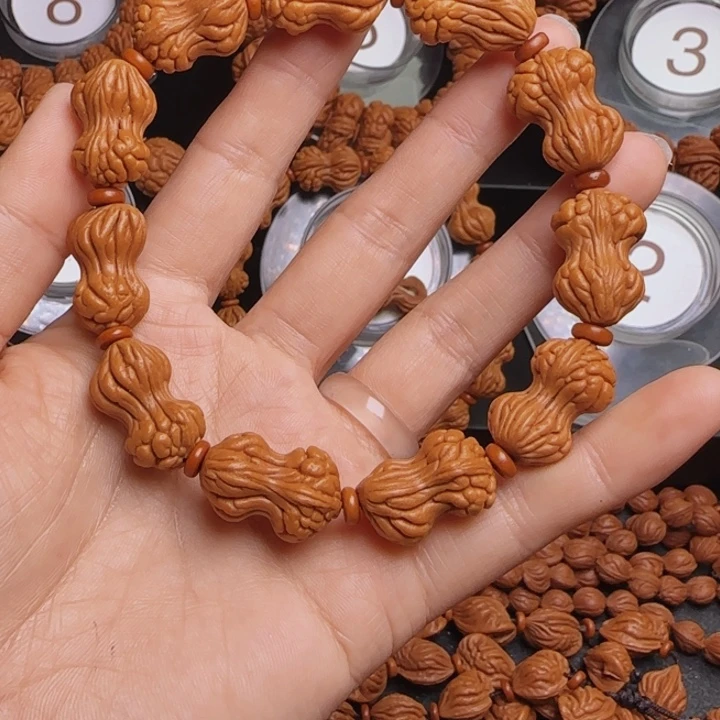 手串桃核龙纹桃核