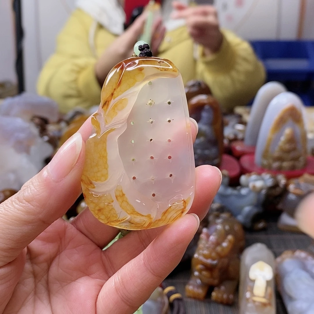 玛瑙/玉髓颈饰未镶嵌