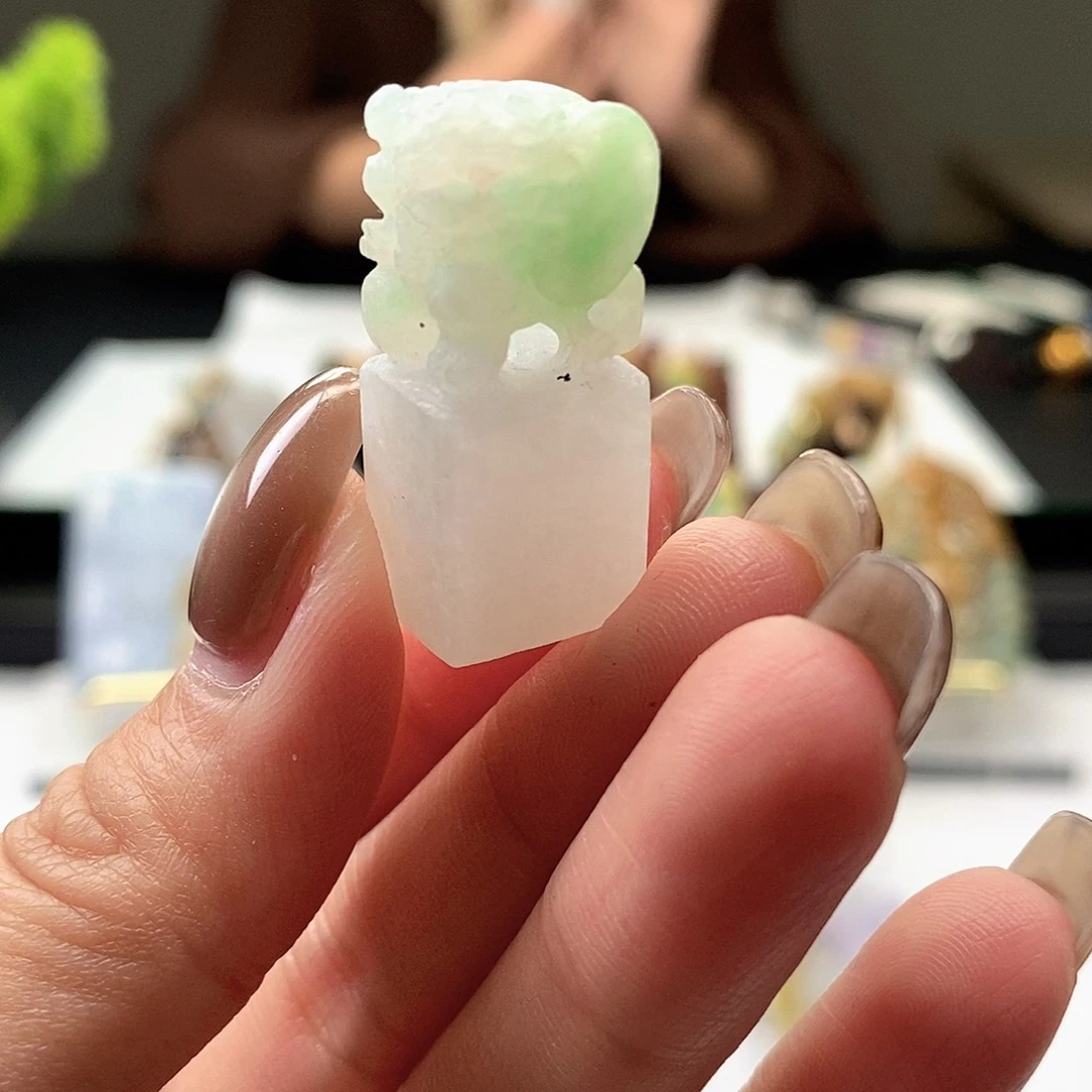 定制翡翠未镶嵌翡翠A货