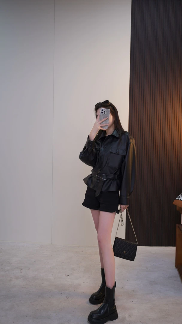 春季网红新款黑色百搭气质修身时尚女士设计感皮衣-2503