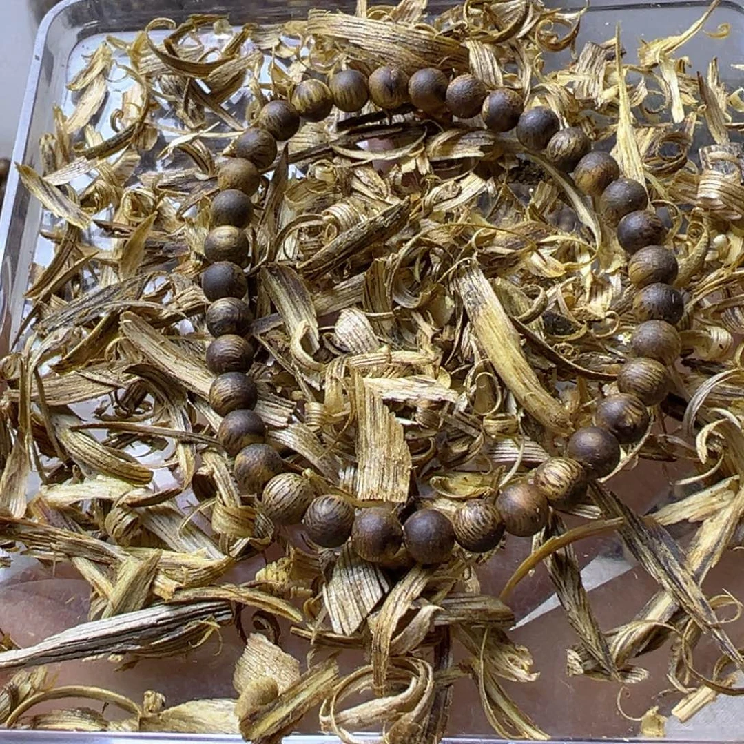 沉香碎屑沉香原汁原味沉香05单圈