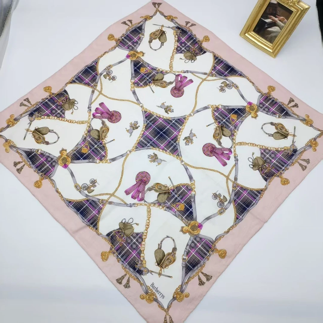 95新 BURBERRY/博柏利 海囤/巴宝莉/丝巾/yy10902
