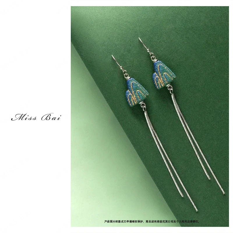 铜合金耳饰 YIWEN-【抱青山】新款气质百搭优雅吊坠耳环ES0105