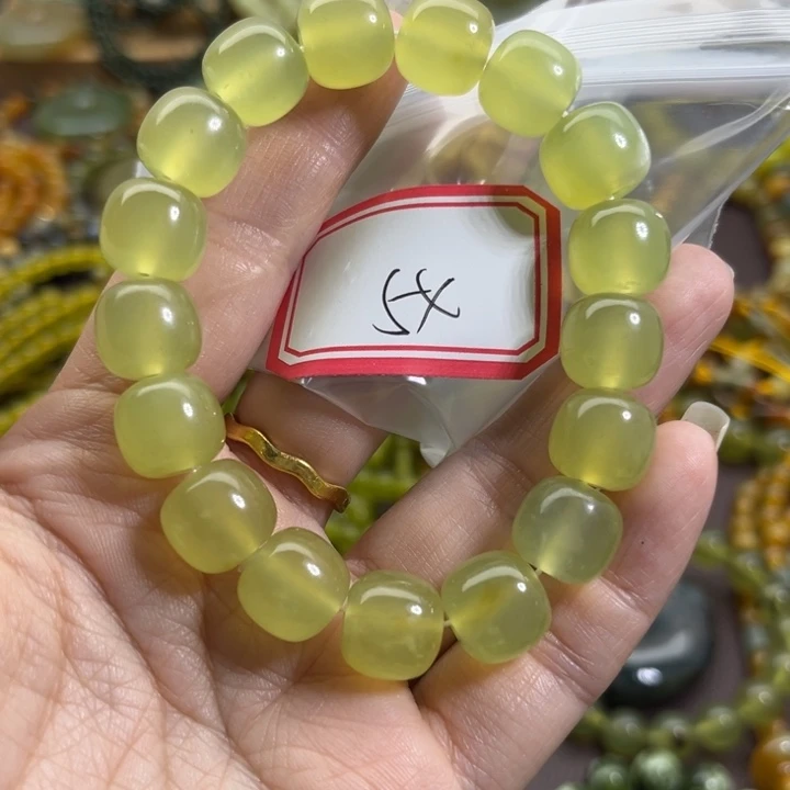 蛇纹石玉未镶嵌手链