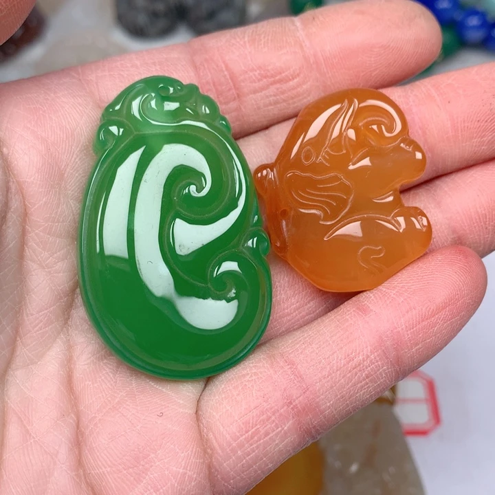 玛瑙/玉髓颈饰未镶嵌黄*