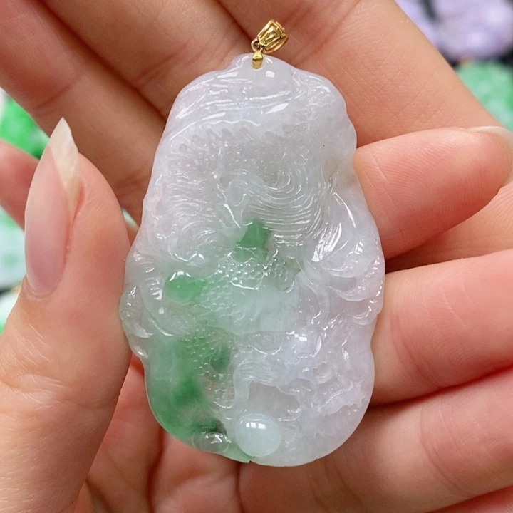 翡翠颈饰未镶嵌吊坠