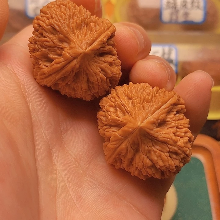 文玩核桃把件边35肚37全品大蒜头