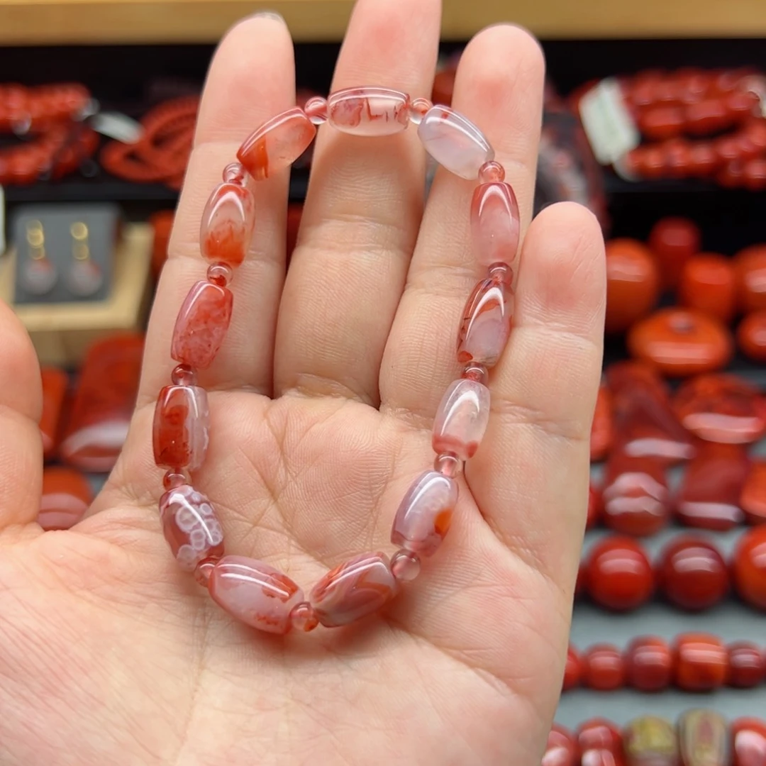 南红玛瑙配饰未镶嵌