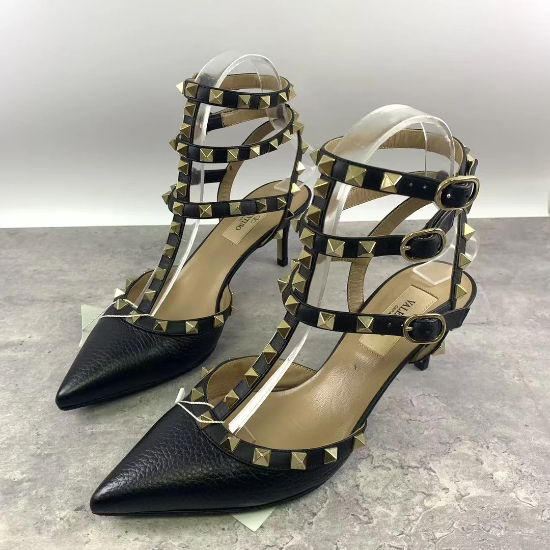 95新 Valentino/华伦天奴 36码/米亚女鞋/黑色三环扣高跟鞋wsp424