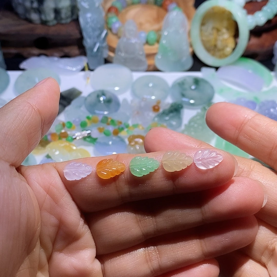 未镶嵌定制翡翠叶子