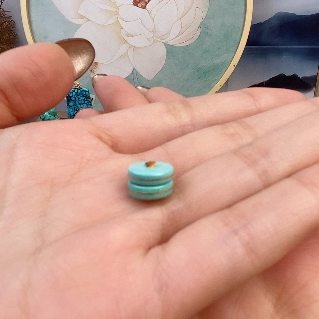 绿松石饰品未镶嵌