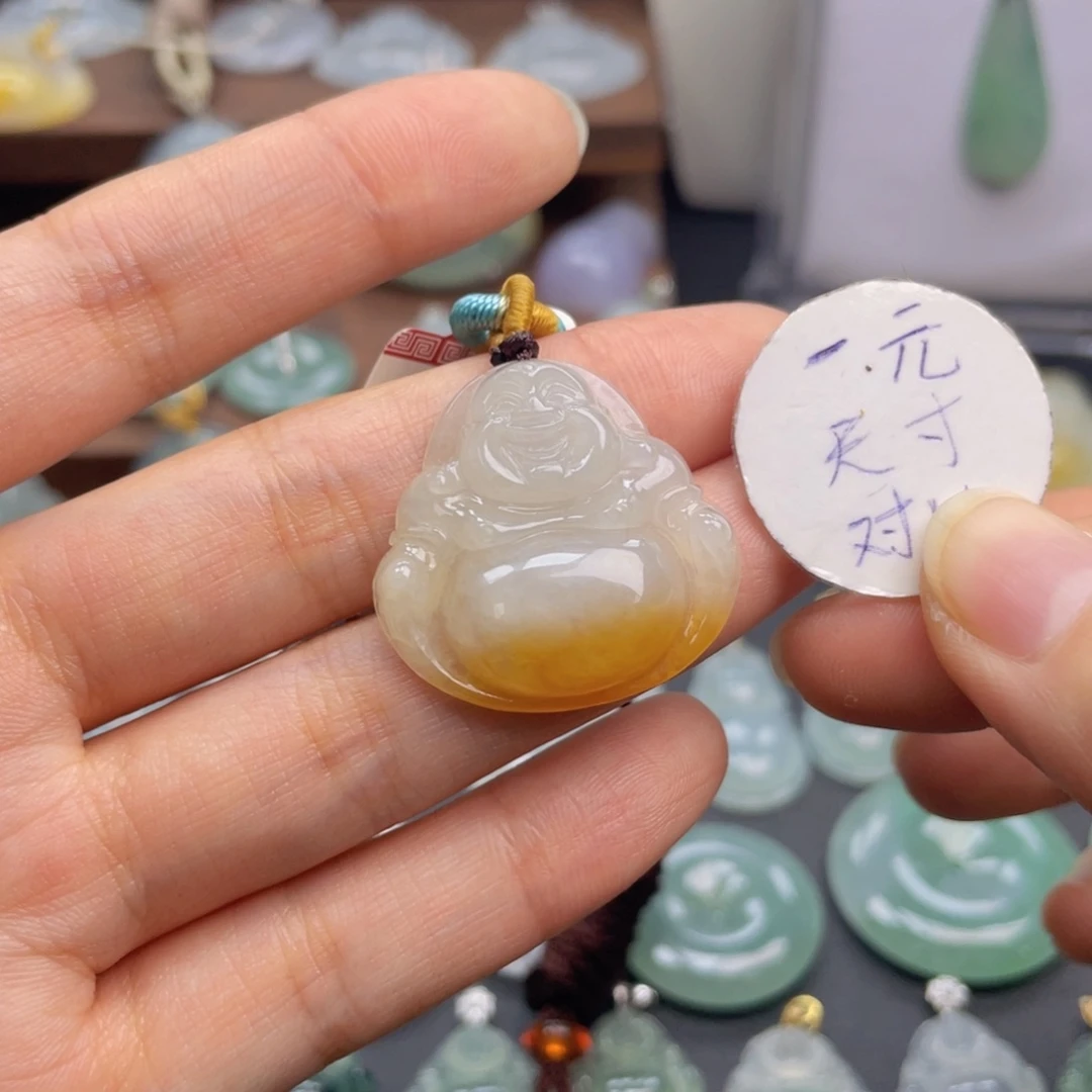 猛***珠颈饰未镶嵌翡翠佛公