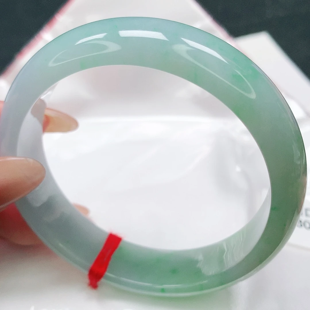 未镶嵌手镯翡翠完美66