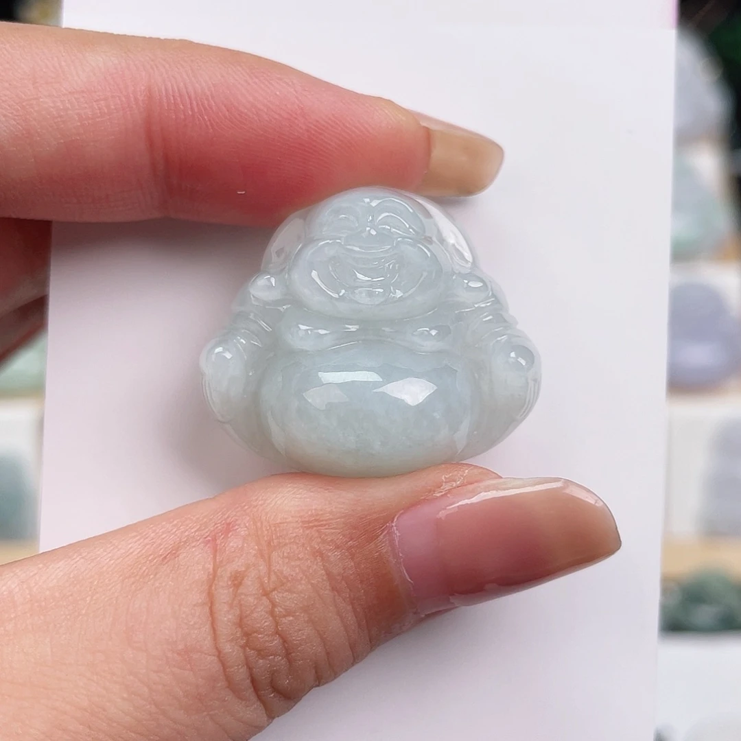 翡翠未镶嵌颈饰佛公