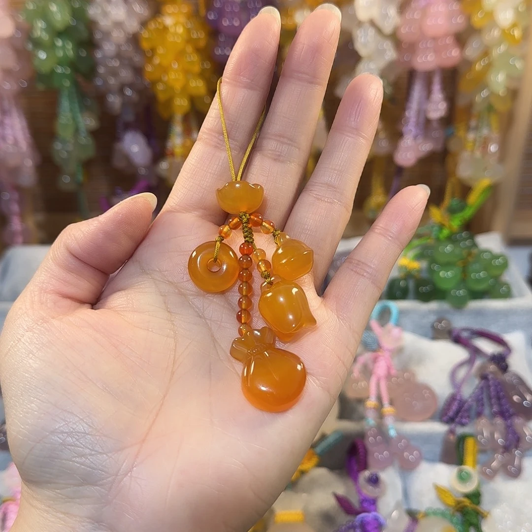 玛瑙/玉髓未镶嵌手机挂件