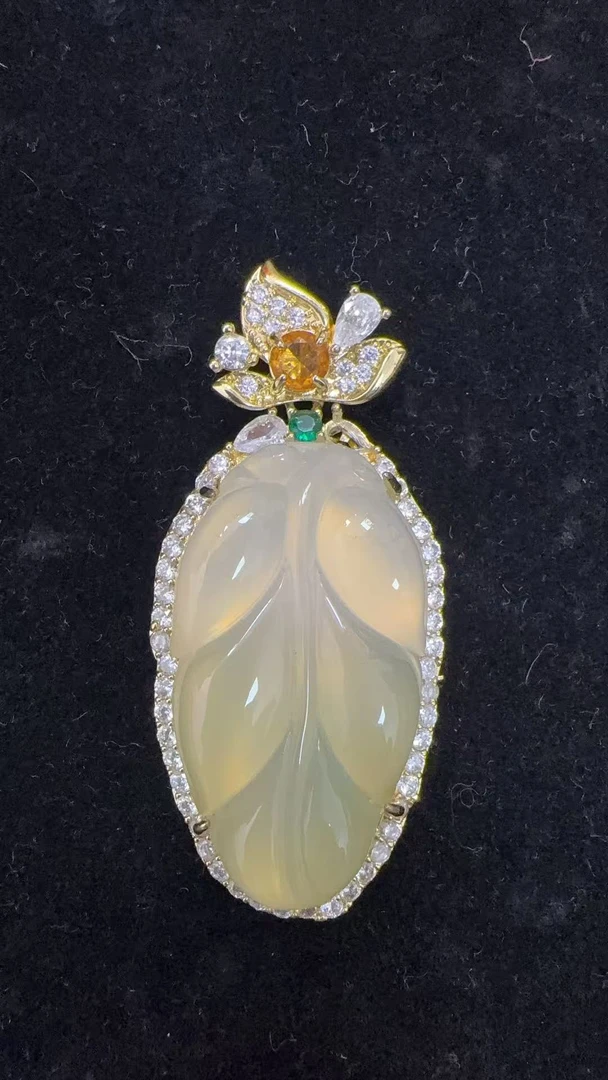 民族风时尚优雅-璀璨夺目-雍容华贵 天然珠宝-叶子吊坠